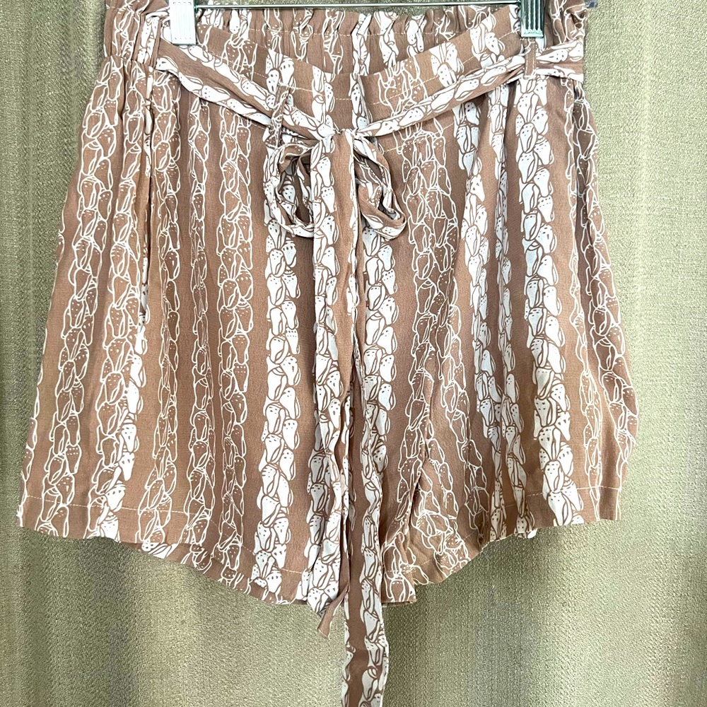 Manaola Alea short